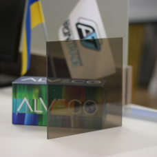Монолітний полікарбонат Alvecomp 2 мм Бронза 2050x1523 мм Монолітний полікарбонат Alvecomp 2 мм Бронза 2050x1523 мм